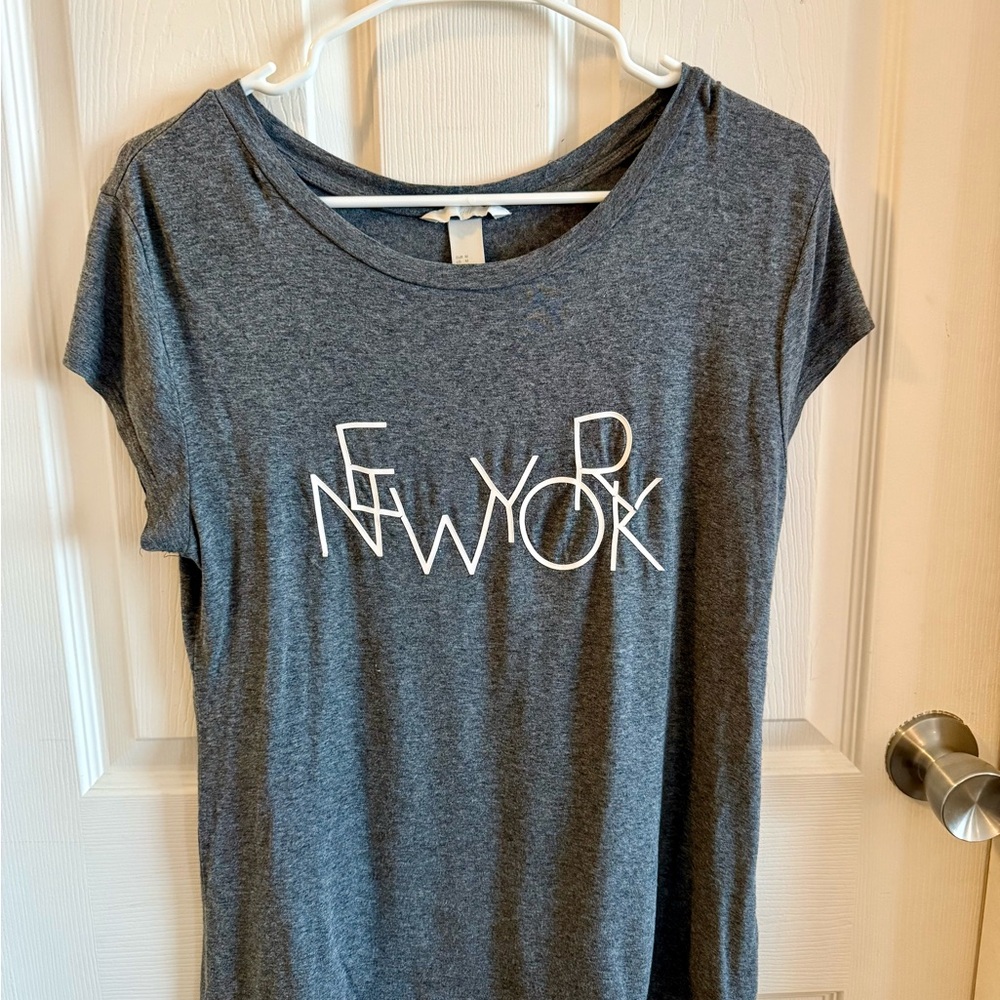 H&M Dark Gray Graphic Tee